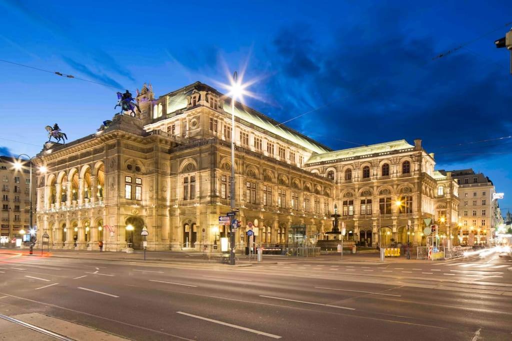 Luxurious Apartment In The Centre Of Vienna Luaran gambar