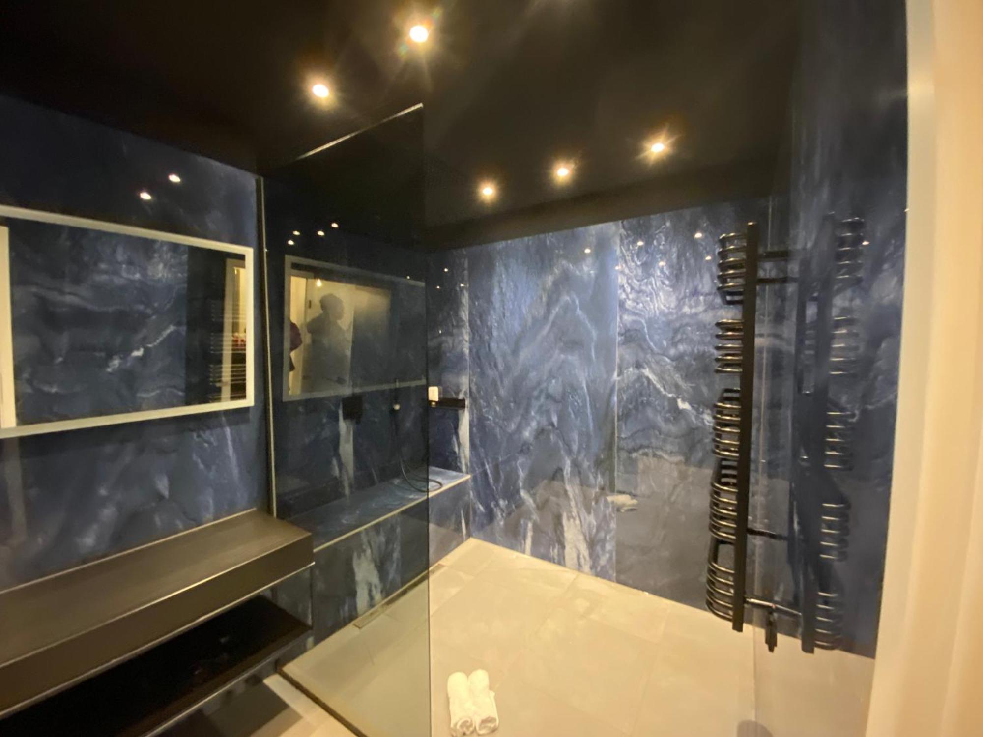 Luxurious Apartment In The Centre Of Vienna Bilik gambar